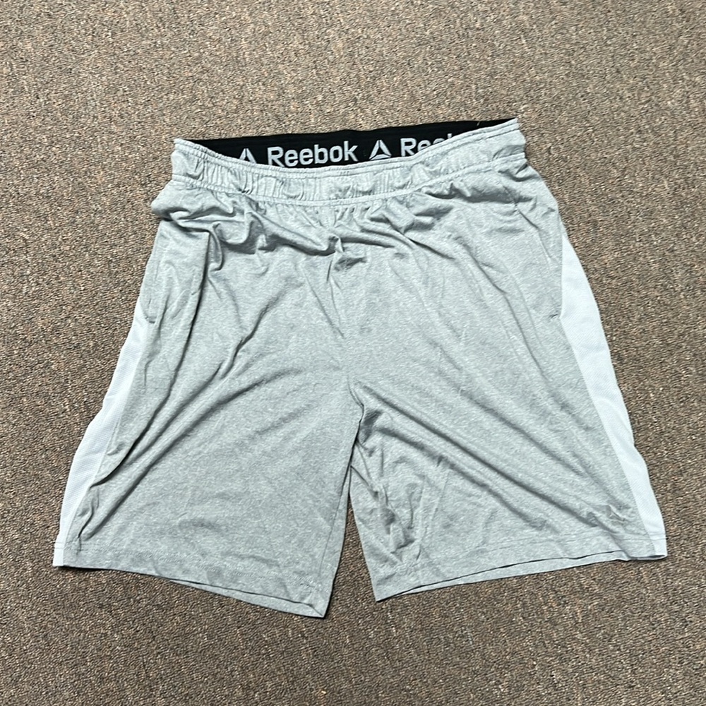 Reebok men’s gray shorts athletic
